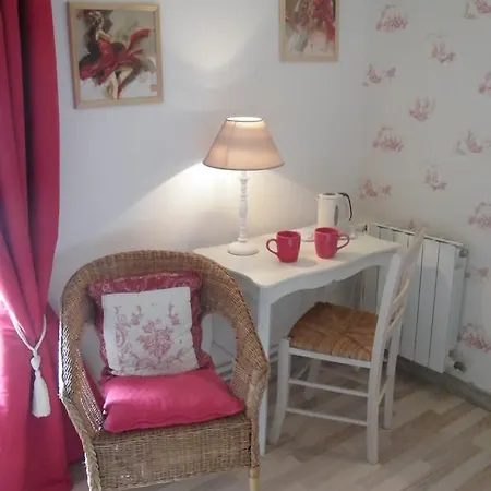 Bed & Breakfast Ma Cagouille Montpellier-de-Medillan