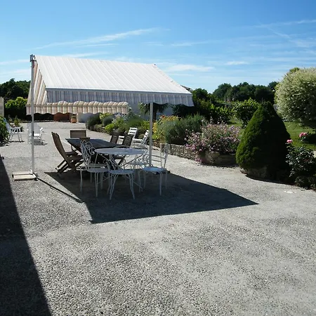 Bed & Breakfast Ma Cagouille 3*
